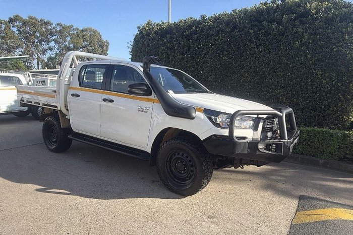 2021 Toyota Hilux SR