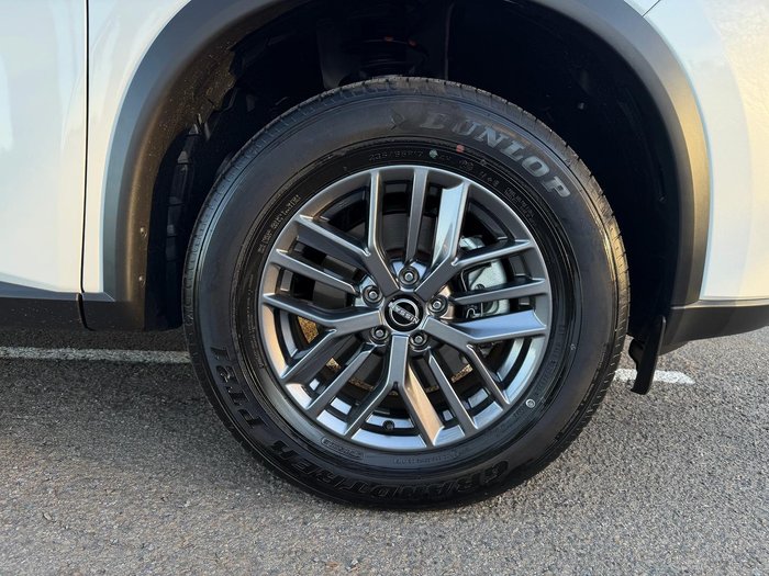 2026 Nissan X-TRAIL ST