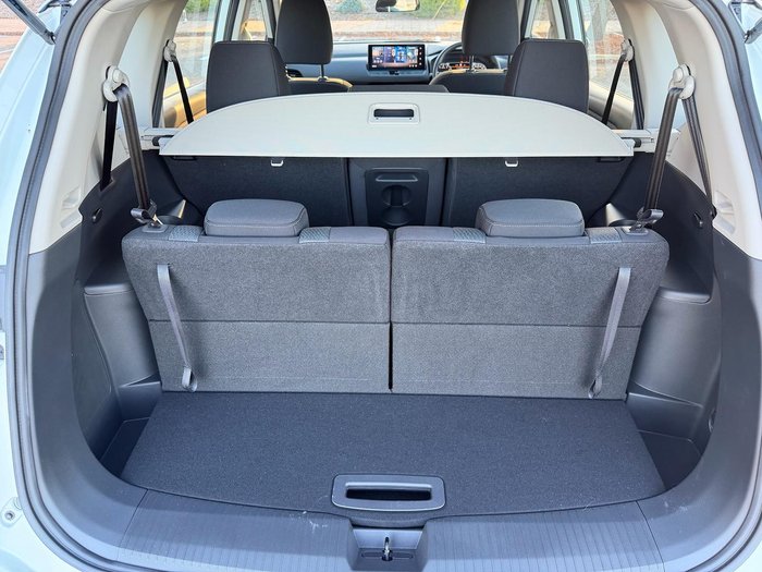 2026 Nissan X-TRAIL ST