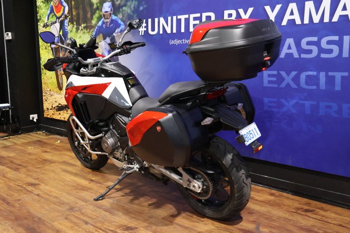 2021 Ducati 2021 Ducati Multistrada V4S Technology+Touring+Performance ( Red