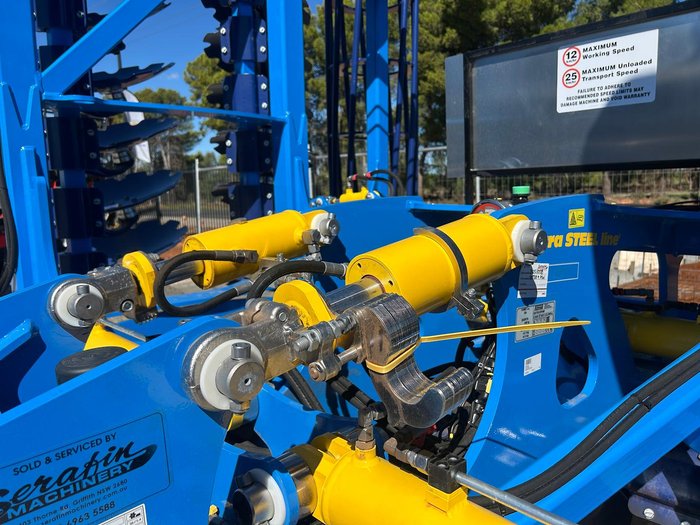 0 Farmet Softer 9Ps W Trailing Speed Disc + Tube Roller New BLUE