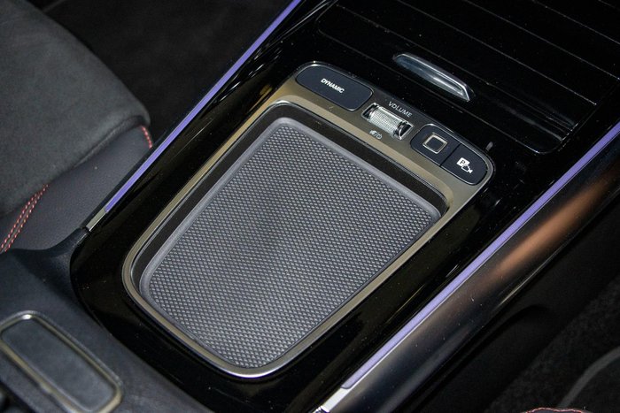 2025 Mercedes-Benz GLA-Class GLA200