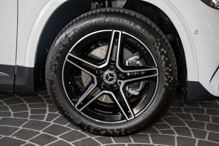 2025 Mercedes-Benz GLA-Class GLA200