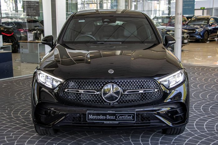 2025 Mercedes-Benz GLC-Class GLC300