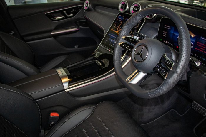 2025 Mercedes-Benz GLC-Class GLC300