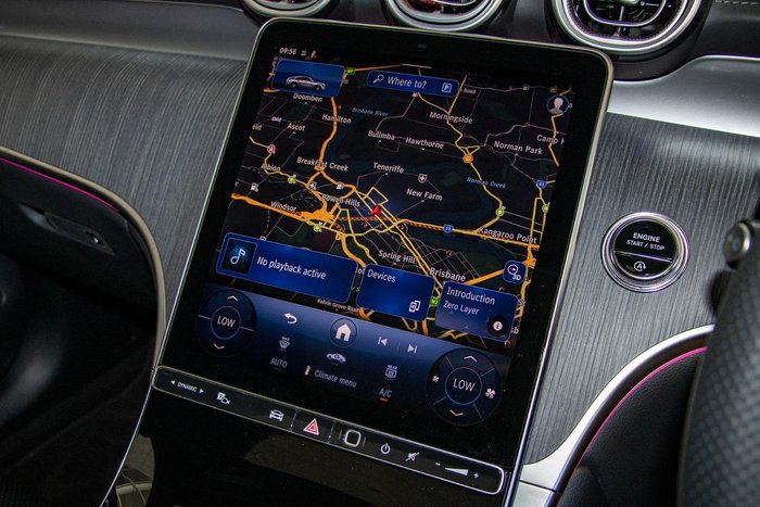 2025 Mercedes-Benz GLC-Class GLC300