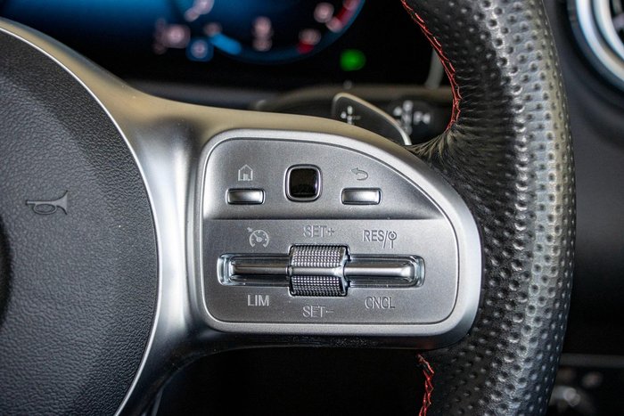 2020 Mercedes-Benz GLB-Class GLB250