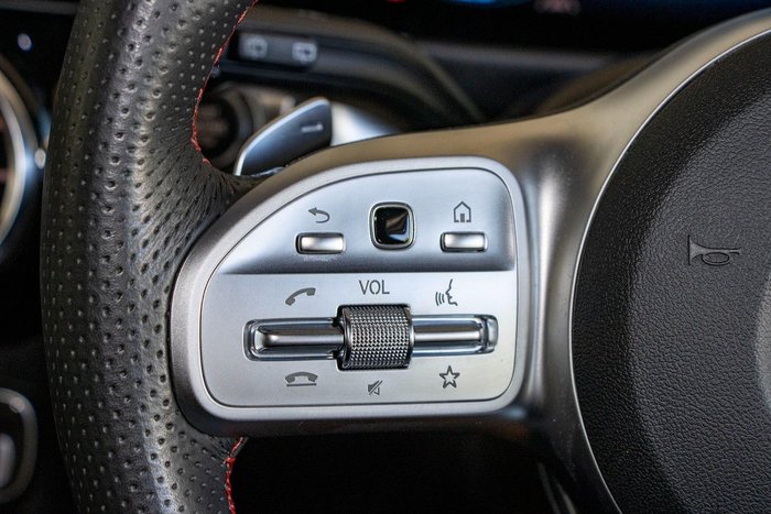 2020 Mercedes-Benz GLB-Class GLB250