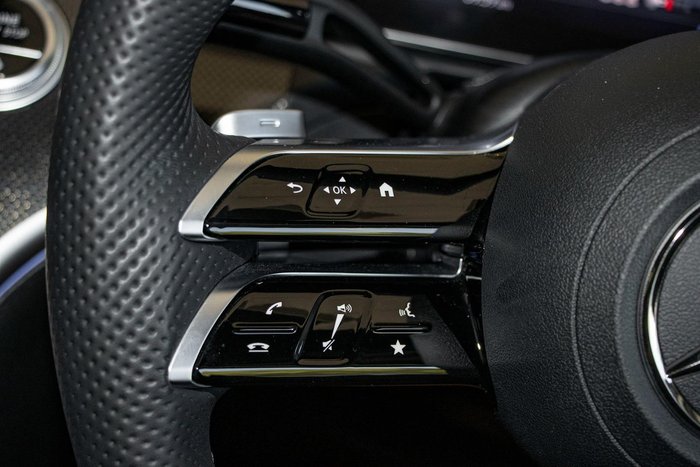 2023 Mercedes-Benz C-Class C200