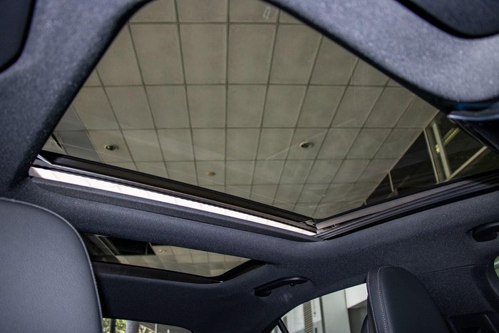 2023 Mercedes-Benz C-Class C200