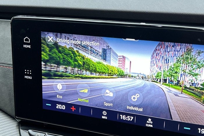 2021 SKODA Octavia RS