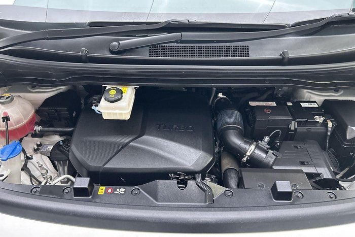 2022 Hyundai STARIA LOAD