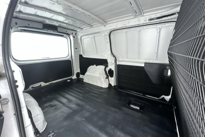 2022 Hyundai STARIA LOAD