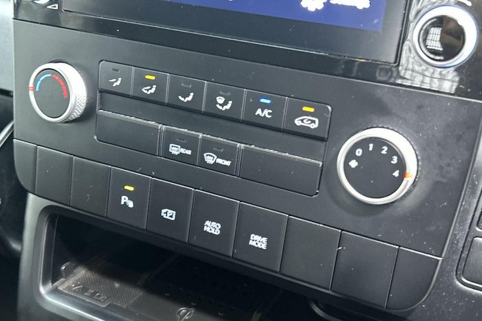 2022 Hyundai STARIA LOAD