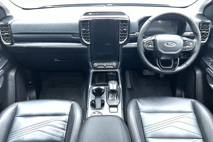 2025 Ford Everest Trend