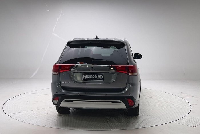 2021 Mitsubishi Outlander LS