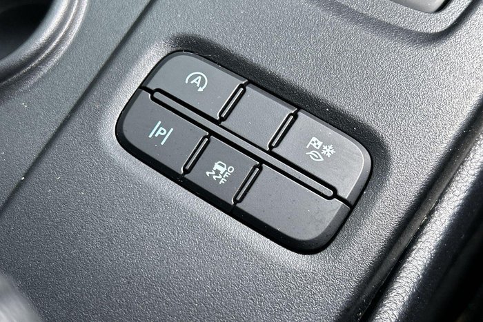 2025 Ford Everest Sport