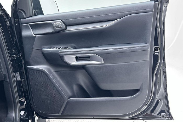 2025 Ford Everest Sport