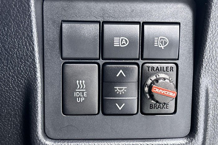 2019 Toyota Landcruiser Prado VX