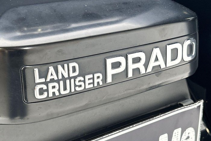 2019 Toyota Landcruiser Prado VX