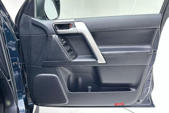 2019 Toyota Landcruiser Prado VX