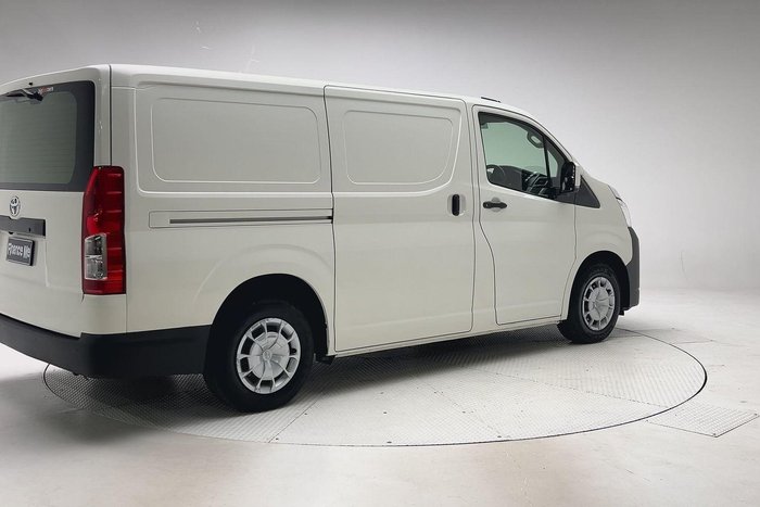 2023 Toyota Hiace