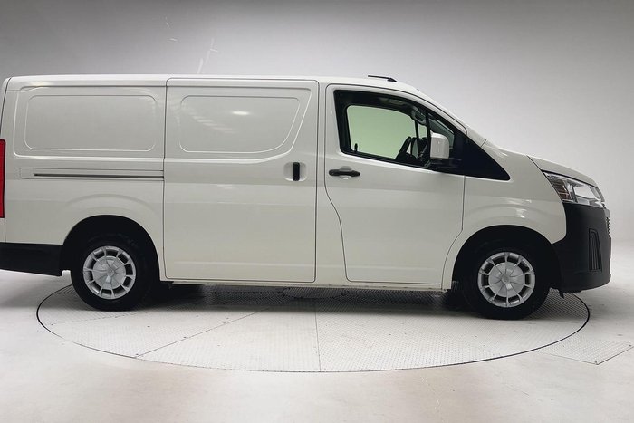 2023 Toyota Hiace