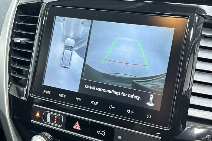 2023 Mitsubishi Pajero Sport GLS