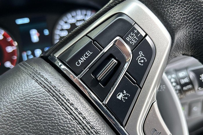 2023 Mitsubishi Pajero Sport GLS