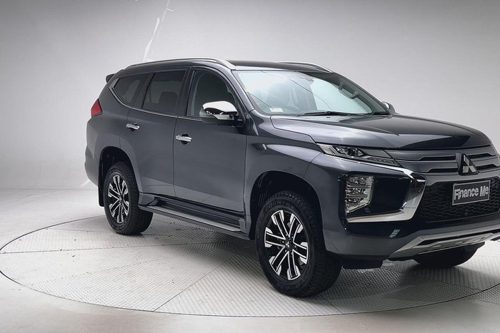 2023 Mitsubishi Pajero Sport GLS