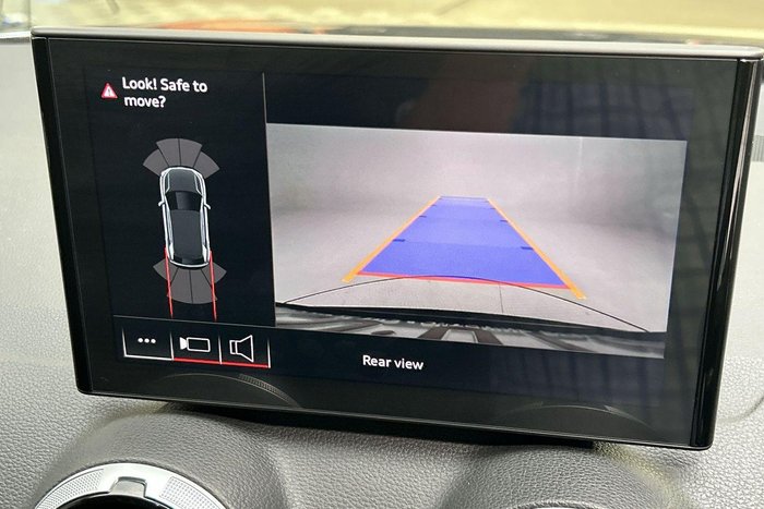 2024 Audi Q2 40 TFSI S line