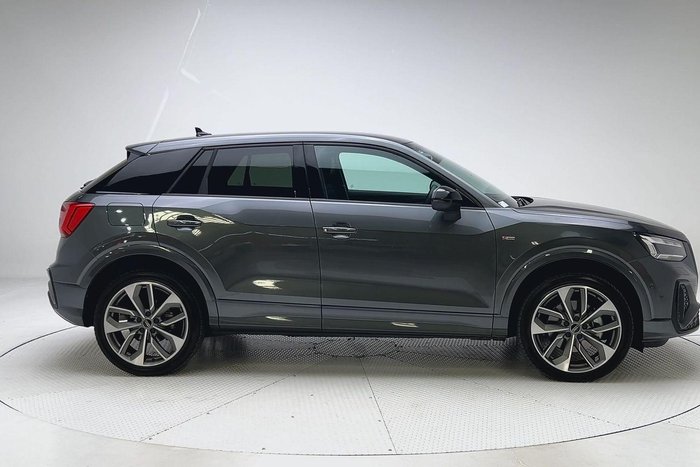 2024 Audi Q2 40 TFSI S line
