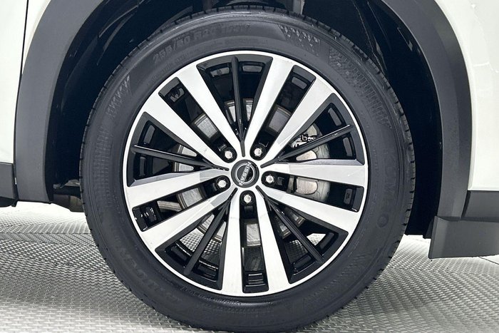 2023 Nissan Pathfinder Ti-L