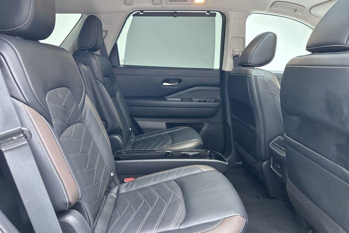 2023 Nissan Pathfinder Ti-L