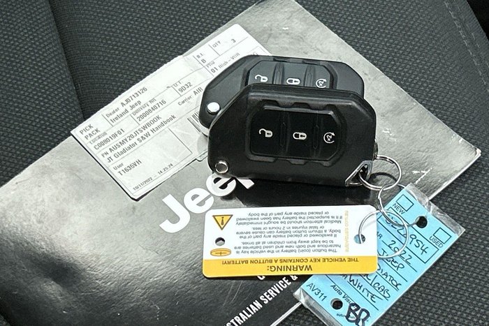 2022 Jeep Gladiator Night Eagle