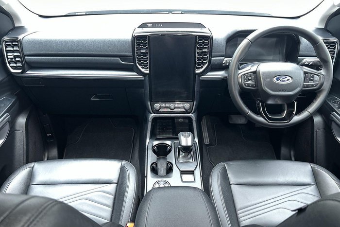 2025 Ford Everest Trend