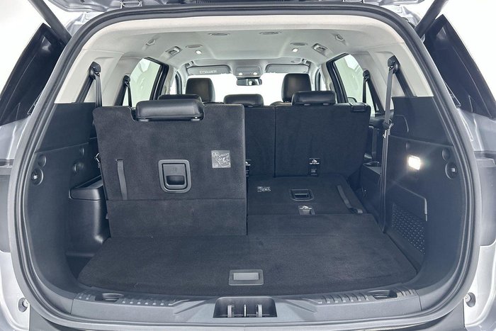 2025 Ford Everest Trend