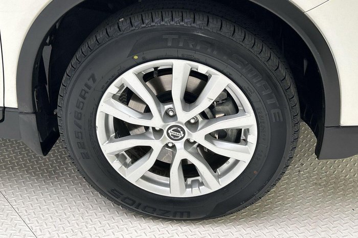 2021 Nissan X-TRAIL ST