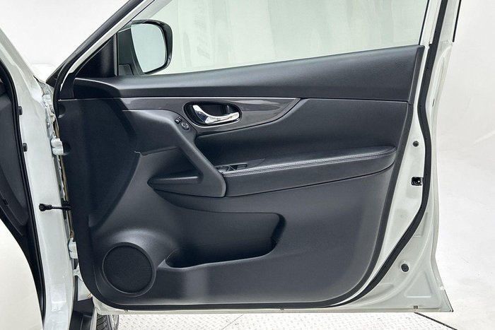 2021 Nissan X-TRAIL ST