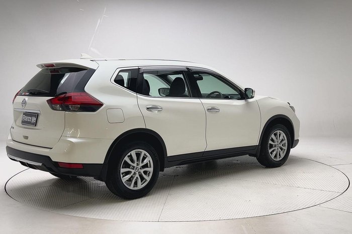2021 Nissan X-TRAIL ST