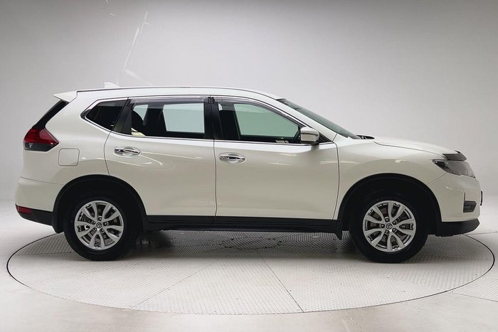 2021 Nissan X-TRAIL ST