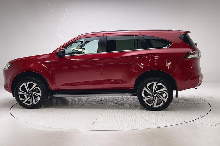 2022 Isuzu MU-X LS-T