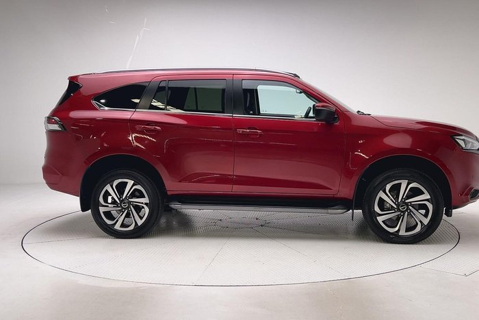 2022 Isuzu MU-X LS-T