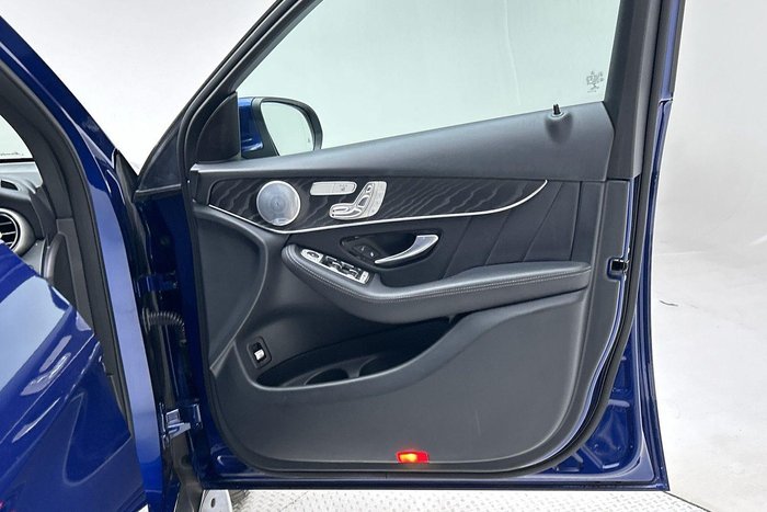 2019 Mercedes-Benz GLC-Class GLC300