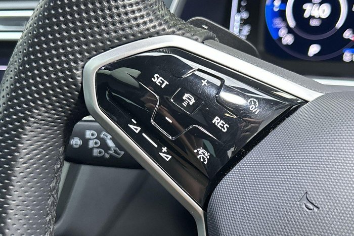 2021 Volkswagen Tiguan 147TDI R-Line