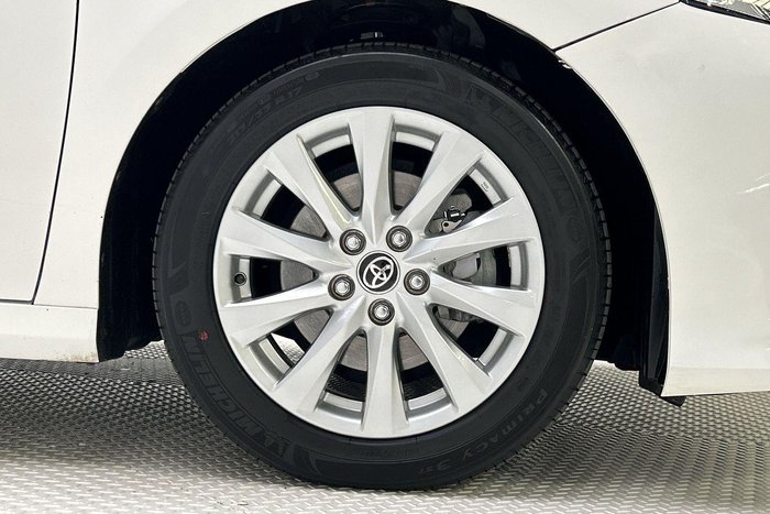 2020 Toyota Camry Ascent