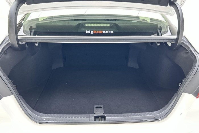 2020 Toyota Camry Ascent