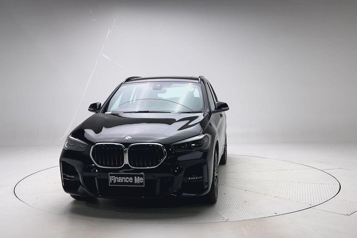2022 BMW X1