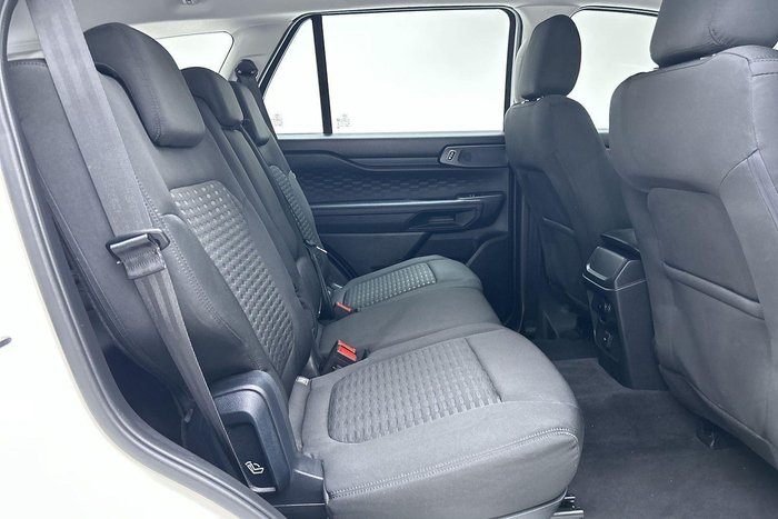 2024 Ford Everest Ambiente