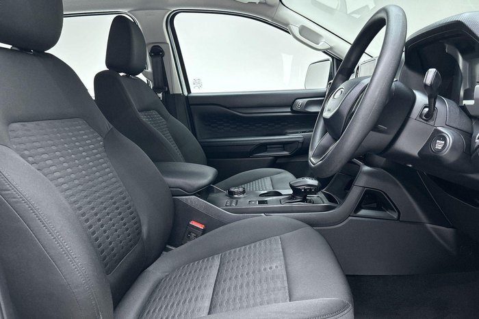 2024 Ford Everest Ambiente